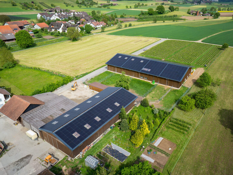 Photovoltaikanlage aus der Vogelperspektive
